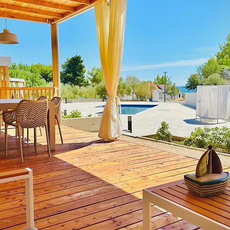 Holiday home Mobile Camp Dalmata *